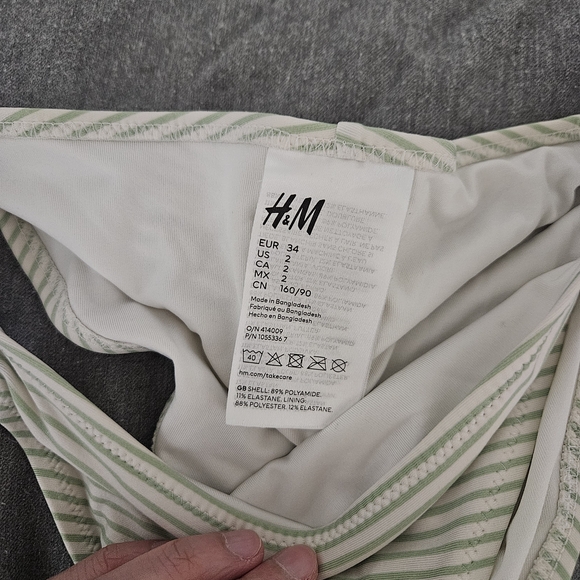 Striped Ruffle Trim Bikini SET - Picture 5 of 7